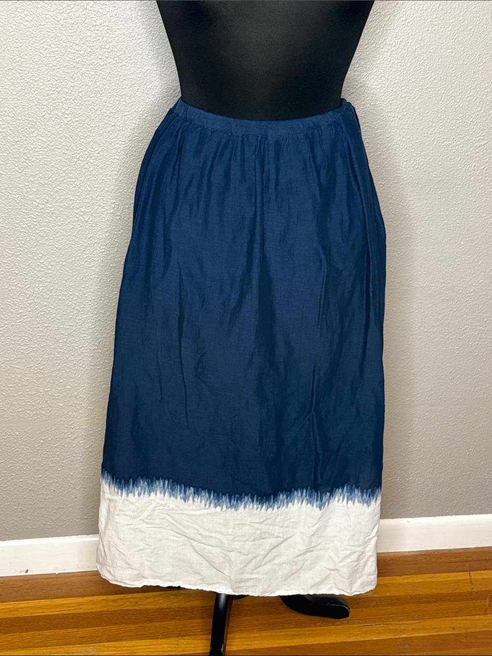 Simply Vera Vera Wang Navy and White Maxi Skirt